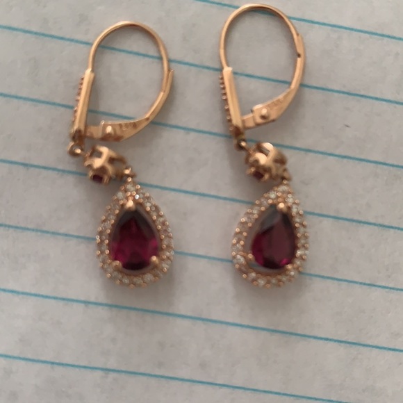 14K rose gold garnet gorgeous earrings - Picture 2 of 8